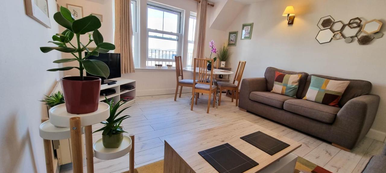 Heart Of Inverness-City Apartment Bagian luar foto