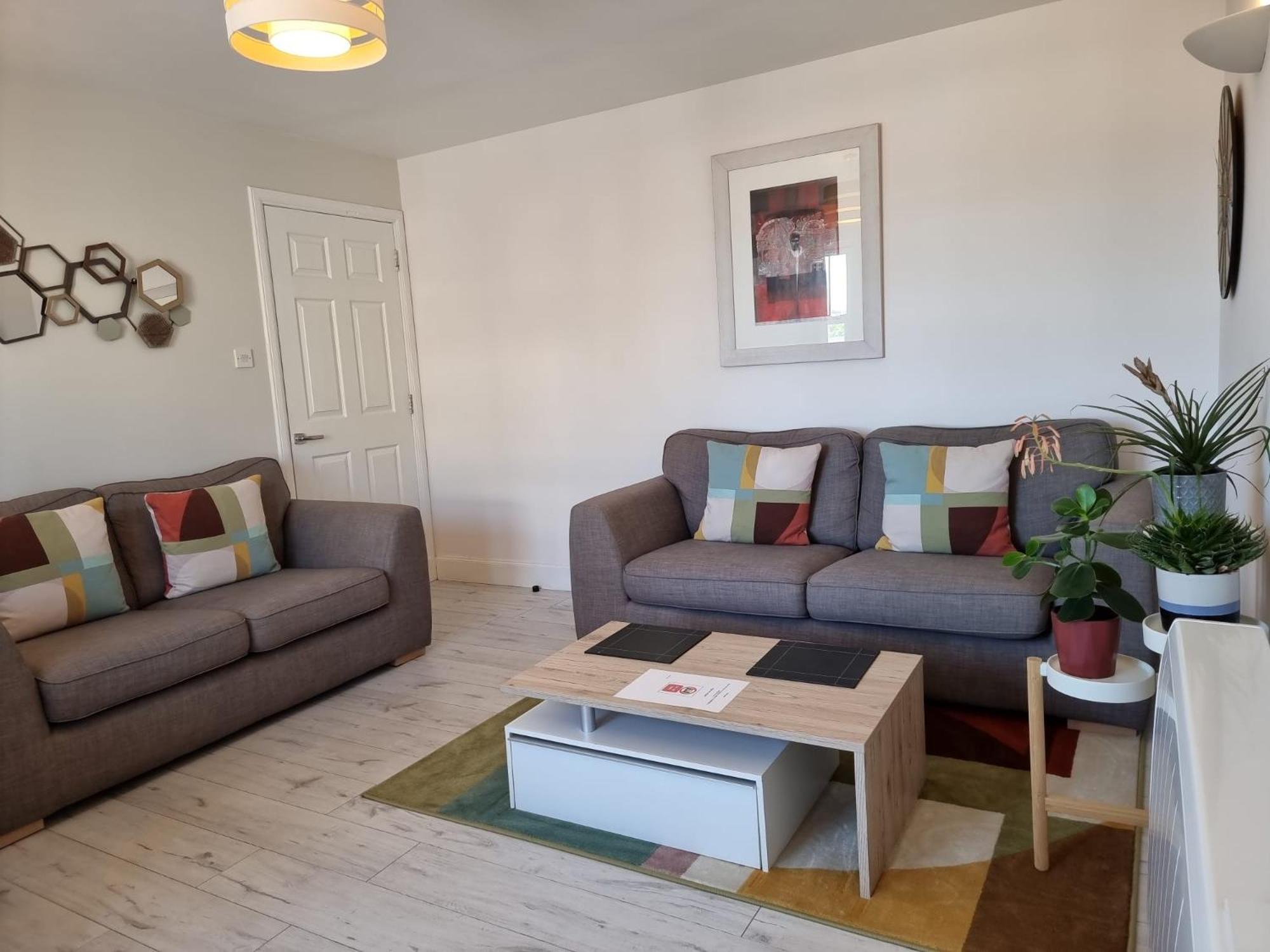 Heart Of Inverness-City Apartment Bagian luar foto